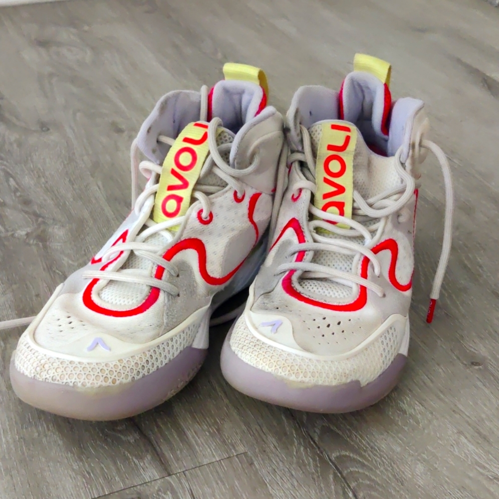 Avoli volleyball shoes